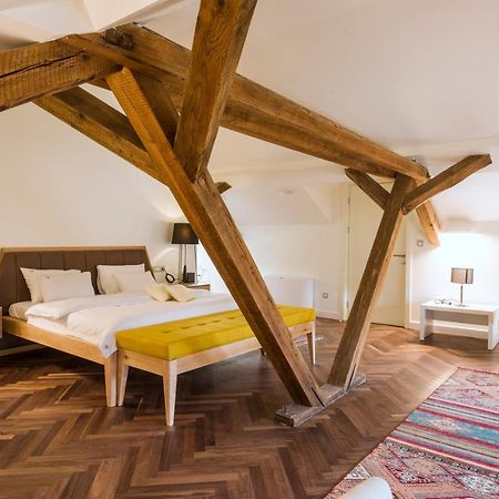 Hotel Gradska Cetynia Zewnętrze zdjęcie