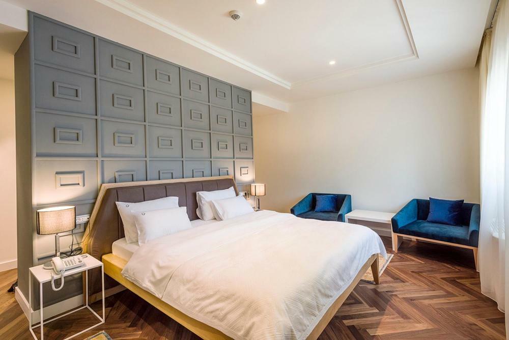 Hotel Gradska Cetynia Zewnętrze zdjęcie
