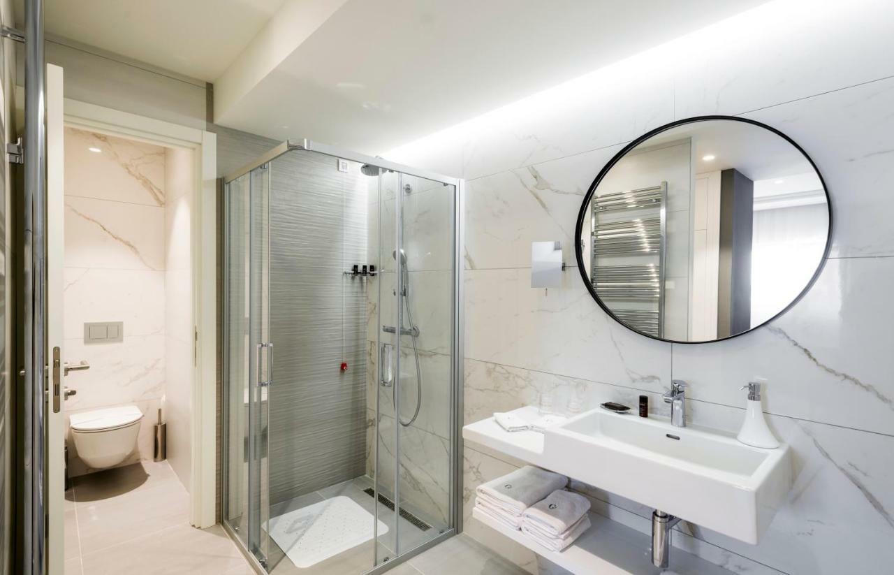 Hotel Gradska Cetynia Zewnętrze zdjęcie