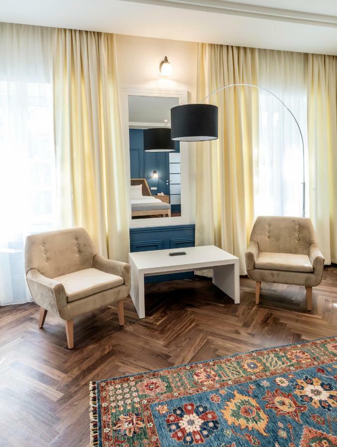 Hotel Gradska Cetynia Zewnętrze zdjęcie